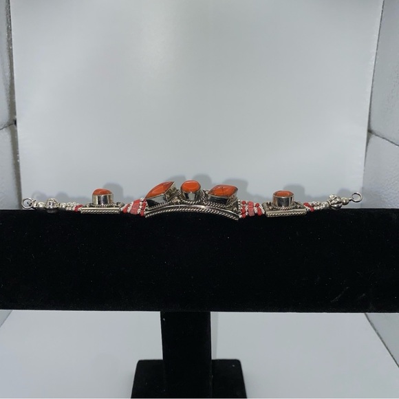 Tibetan gemstone bracelet - Picture 11 of 16